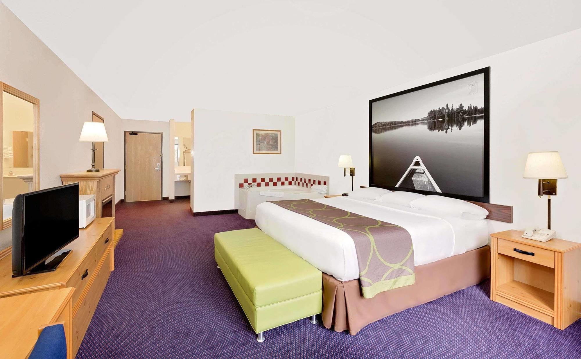 Super 8 By Wyndham St. James Dış mekan fotoğraf